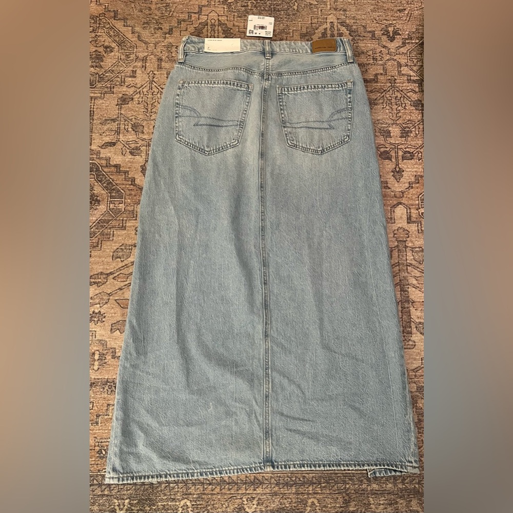 American Eagle low rise, maxi denim skirt - Picture 2 of 3